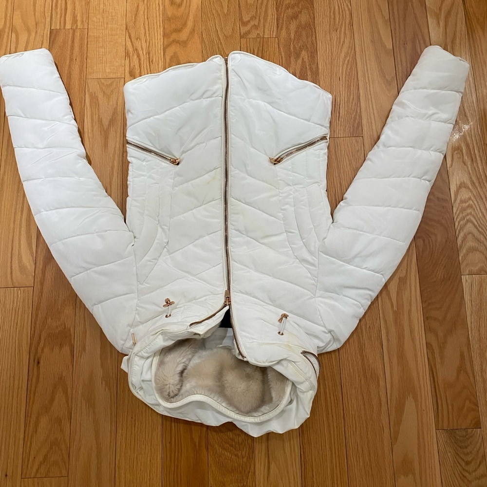 Zara White Ski & Snow Jacket
